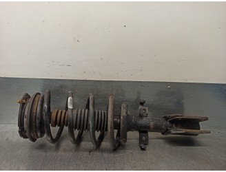 Replacement front left shock absorber for Renault Espace IV (JK0) Dynamique OEM IAM reference 8200256335 