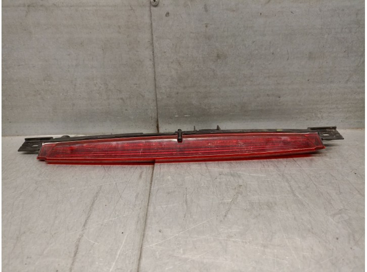 Recambio de luz central de freno para bmw 2 active tourer (f45) 218 d referencia OEM IAM 63257297446  