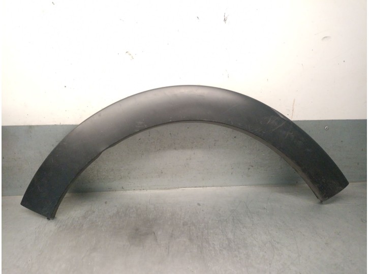 Recambio de aletin delantero izquierdo para citroën c3 iii (sx) 1.2 puretech 82 referencia OEM IAM 9812088680 9812088680 