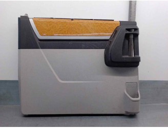 Recambio de guarnecido puerta trasera izquierda para chrysler grand voyager 2.8 crd cat referencia OEM IAM 5454630 6 PUERTAS