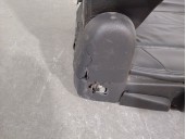 Recambio de asientos trasero derecho para chrysler grand voyager 2.8 crd cat referencia OEM IAM 4784548 CUERO NEGRO 5 PUERTAS
