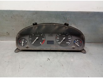 Recambio de cuadro instrumentos para peugeot 406 berlina (s1/s2) 2.0 hdi referencia OEM IAM 9644230980 6104YJ 