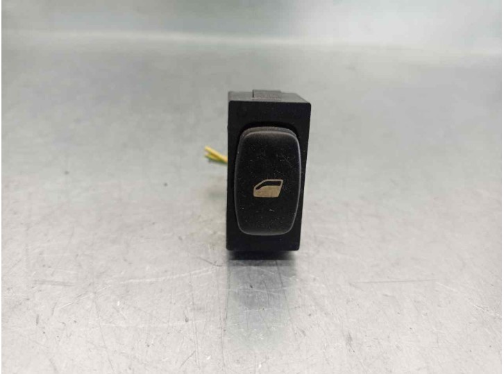 Replacement rear right window regulator switch for Peugeot 307 Break / SW (S1) SW OEM IAM reference 96360166XT 