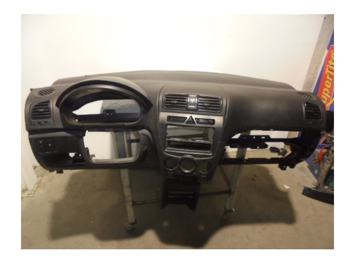 Recambio de salpicadero para kia picanto 1.0 concept referencia OEM IAM 8471007105EQ NEGRO 