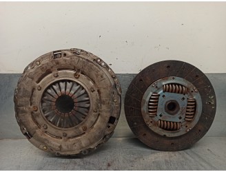 Recambio de kit embrague para hyundai i20 i (pb, pbt) 1.4 crdi referencia OEM IAM 4130032021 KIC33 VALEO