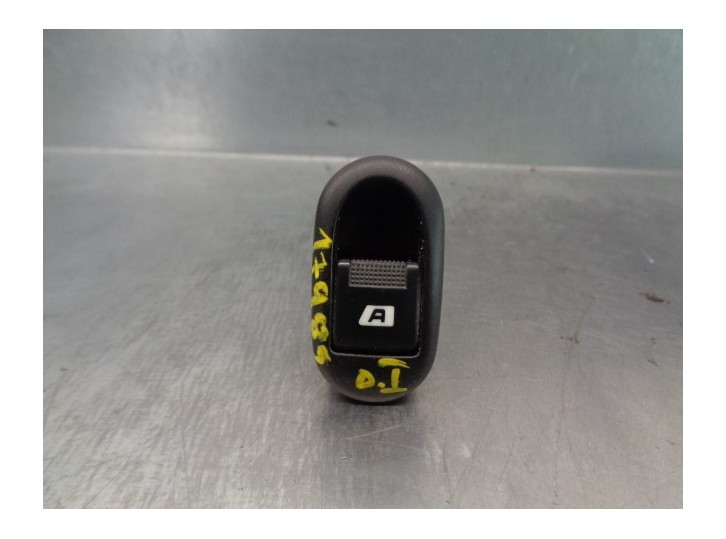 Recambio de mando elevalunas delantero izquierdo para citroën c2 1.4 referencia OEM IAM 96401469XT 