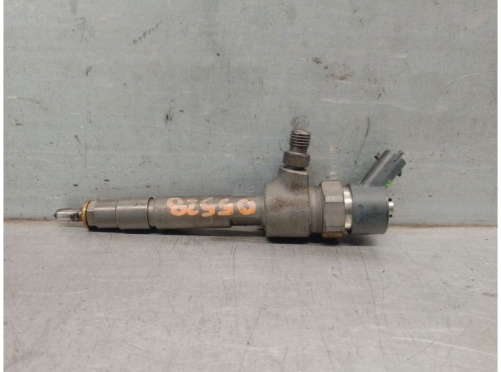 Recambio de inyector para alfa romeo 166 2.4 jtd cat referencia OEM IAM 0445110119  0445110119 BOSCH
