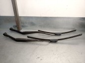 Recambio de brazo limpia delantero derecho para hyundai sonata v (nf) 2.0 crdi referencia OEM IAM 983203K000 983103K000 