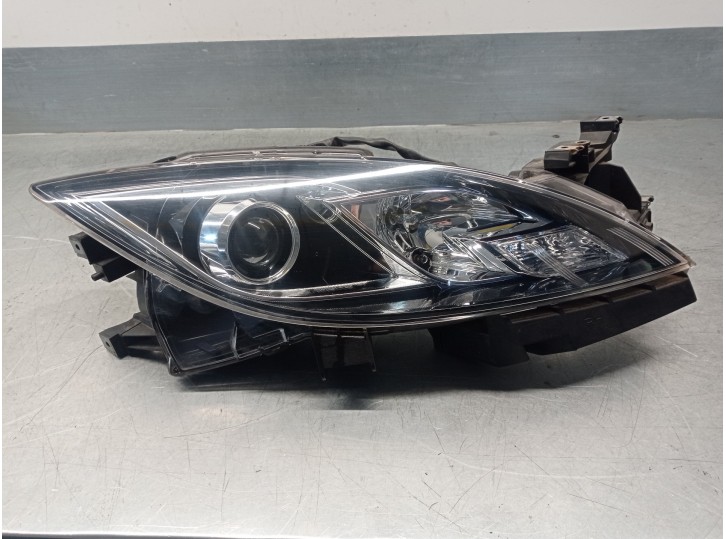 Replacement right headlight for Mazda 6 Lim. (GH) 2.2 Turbodiesel CAT OEM IAM reference GS1F510K0M 5 DOORS