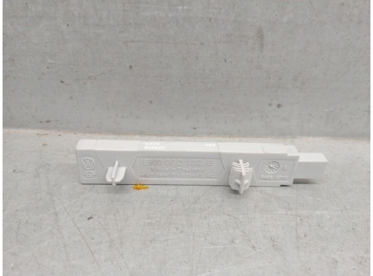 Recambio de antena para volkswagen passat b8 (3g2, cb2) 2.0 tdi referencia OEM IAM 5K0962132B 5K0962132B 