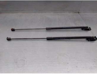 Boot / tailgate strut replacement part for Renault Megane III Coupe 1.2 16V OEM IAM reference 904510002R 