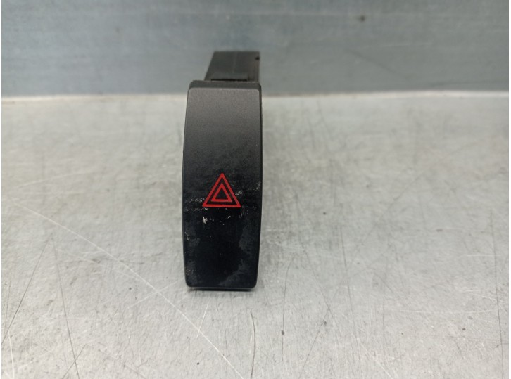 Recambio de warning para mazda 6 lim. (gh) 2.2 turbodiesel cat referencia OEM IAM GS1D664H0A 03099700 