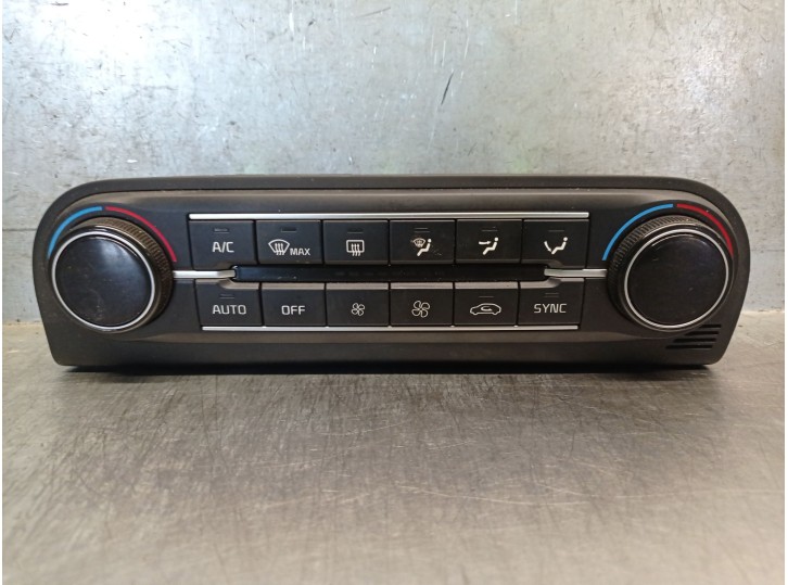 Recambio de mando climatizador para kia xceed (cd) 1.0 t-gdi referencia OEM IAM 97250J7210 97250J7210 EC200CDREA