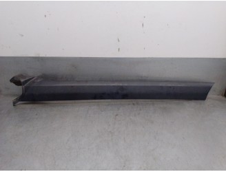 Recambio de molduras delanteras para land rover discovery 2.7 td v6 cat referencia OEM IAM DCB000146 DCB000146 