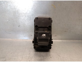 Recambio de mando elevalunas delantero derecho para kia ceed tourer (cd) 1.0 t-gdi referencia OEM IAM 93575J7000 93581J7050 