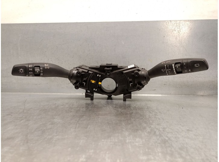 Recambio de mando luces para kia ceed tourer (cd) 1.0 t-gdi referencia OEM IAM 93404J7960 93404J7960 