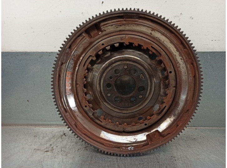 Replacement flywheel for Seat Ibiza (6J5) FR OEM IAM reference 03C105266E 