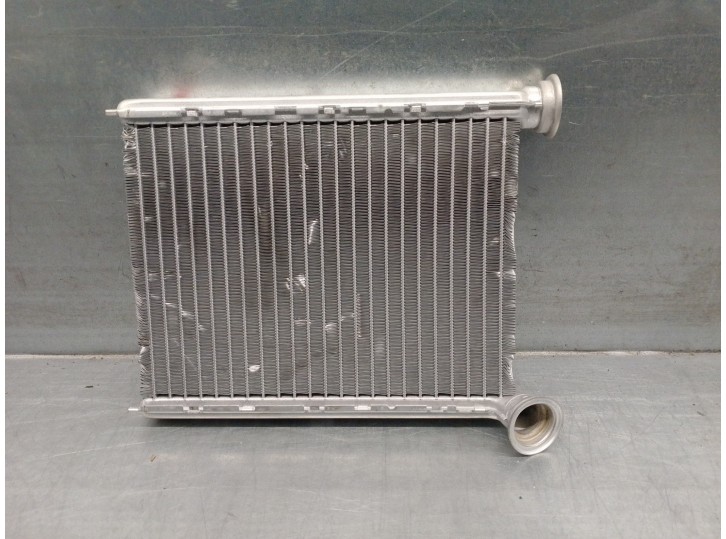 Recambio de radiador calefaccion / aire acondicionado para dacia jogger ml referencia OEM IAM 271153553R  