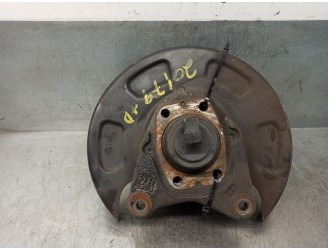 Recambio de mangueta trasera derecha para hyundai i10 1.2 cat referencia OEM IAM 527501G101  