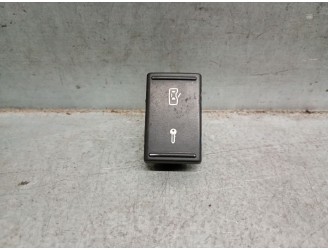 Replacement switch for Skoda Fabia II Combi (545) 1.9 TDI OEM IAM reference 5J0962125 5J0962125 