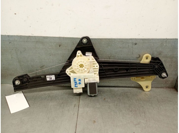 Recambio de elevalunas delantero derecho para renault clio v (b7_) 1.6 e-tech 140 (b7mu) referencia OEM IAM 807201776R 807201776