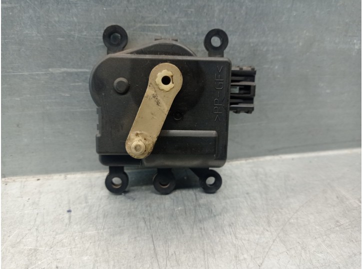 Recambio de motor calefaccion para mazda 6 lim. (gh) 2.2 turbodiesel cat referencia OEM IAM GS1E61A60  