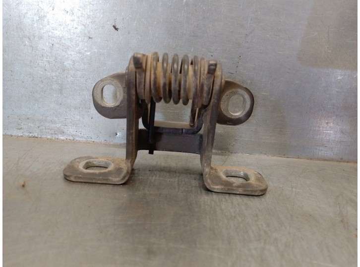 Recambio de bisagra porton para land rover discovery 2.7 td v6 cat referencia OEM IAM 116SND6E 116SND6E 