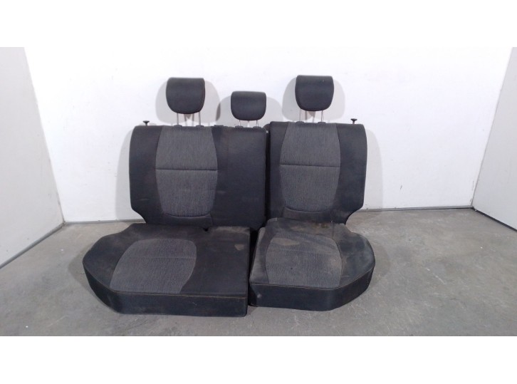 Recambio de asientos traseros para kia picanto ii (ta) 1.0 referencia OEM IAM 894001YBA0FDA 894001YBA0FDA 
