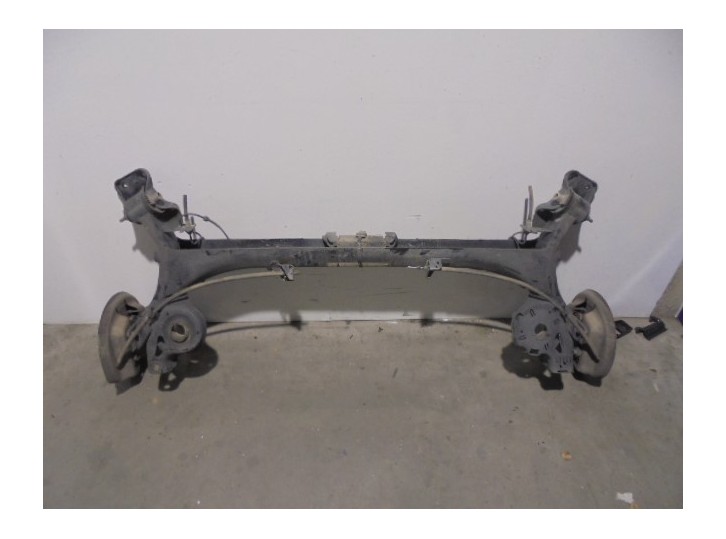 Recambio de puente trasero para citroën ds4 design referencia OEM IAM  DISCOS 4 AGUJEROS BURRA 2