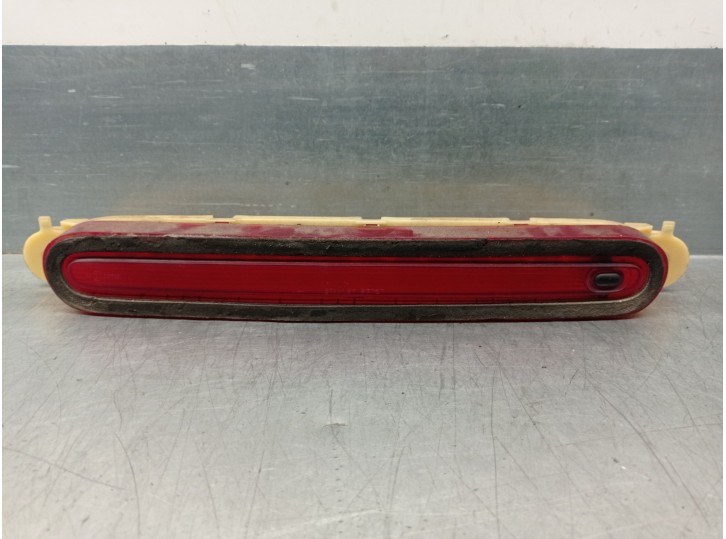 Recambio de luz central de freno para mazda 6 lim. (gh) 2.2 turbodiesel cat referencia OEM IAM GS1F51580  