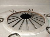 Replacement clutch kit for Renault Clio II Phase I (B/CBO) 1.6 OEM IAM reference 7700112672 LUK
