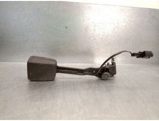 Recambio de enganche cinturon para seat ateca (kh7, khp) 2.0 tdi referencia OEM IAM 34212148  34212294B TRW