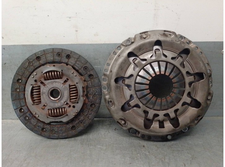 Recambio de kit embrague para citroën c1 1.0 vti referencia OEM IAM 312100H051 312500H051 LUK