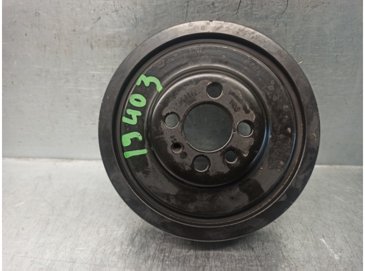 Replacement crankshaft pulley for SEAT Ibiza (6L1) 1.4 16V OEM IAM reference 045105243C 