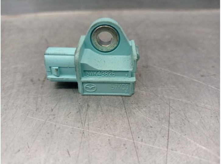 Replacement impact sensor for Mazda 6 sedan (GH) 2.2 turbodiesel CAT OEM IAM reference 5WK43826 
