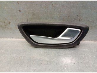 Recambio de maneta interior delantera derecha para renault talisman (lp_) 1.5 dci 110 referencia OEM IAM 826725403R 826725403R 