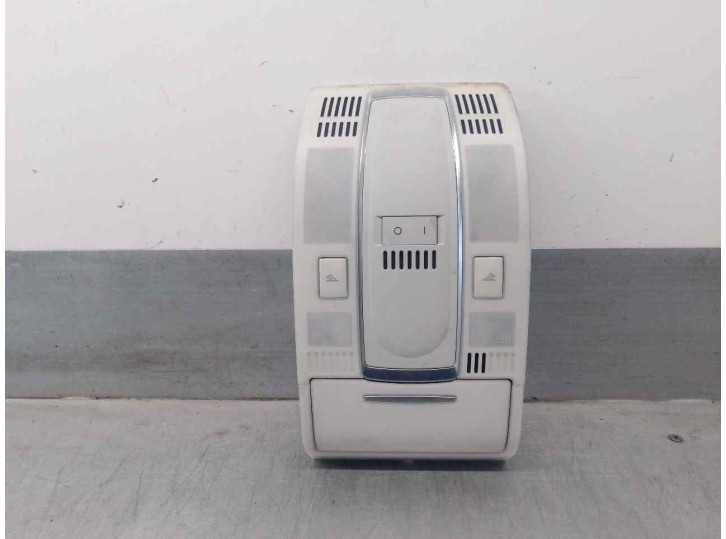 Recambio de luz interior para audi a6 berlina (4f2) 2.0 tdi referencia OEM IAM 4F0951177 4F0910177 