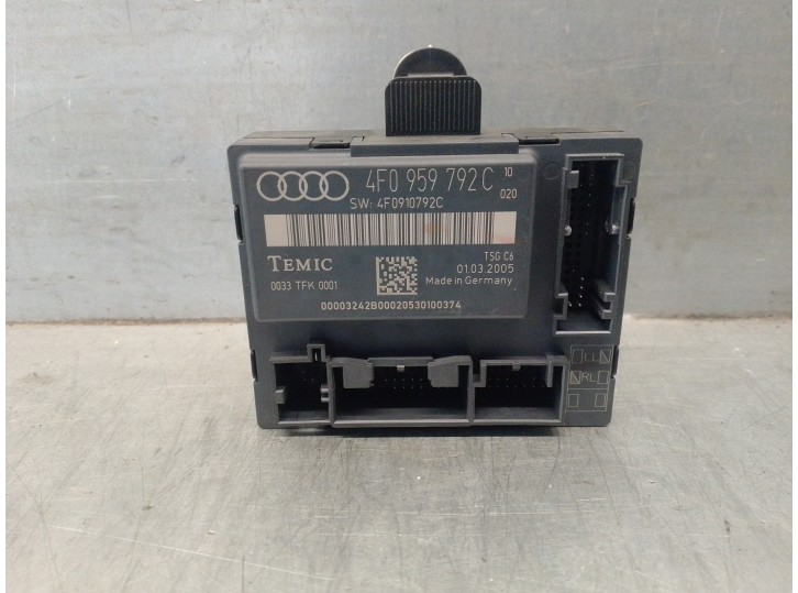 Central locking control unit replacement part for Audi A6 Saloon (4F2) 2.0 TDI OEM IAM reference 4F0959792C 0033TFK0001 TEMIC