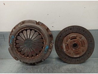 Recambio de kit embrague para mg serie 25 (rf) 2.0 idt cat referencia OEM IAM LCKF33018A  