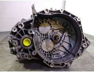 Recambio de caja cambios para opel zafira tourer 1.6 cdti dpf referencia OEM IAM F40 5700543 R14111353
