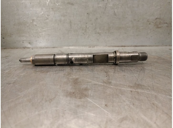 Recambio de inyector para audi a4 b7 (8ec) 2.5 tdi referencia OEM IAM 059130201G 059130201G 0432133786 BOSCH