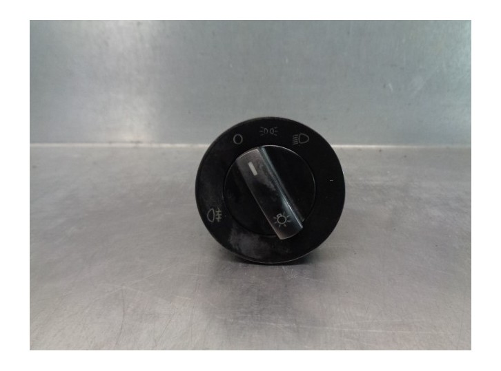 Recambio de mando luces salpicadero para volkswagen polo (9n3) 1.4 tdi referencia OEM IAM 6Q0941531B 