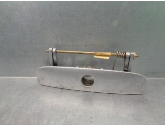 Replacement tailgate outer handle for Volkswagen Polo (9N3) 1.4 TDI OEM IAM reference 6Q6827565E 