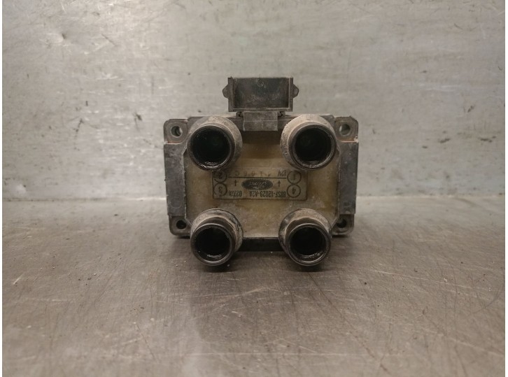 Recambio de bobina encendido para ford fiesta iii (gfj) 1.3 cat referencia OEM IAM 96BF12024A1B 96BF12024A1B 