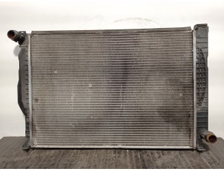 Recambio de radiador agua para audi a6 avant (4b5) 2.7 v6 30v biturbo referencia OEM IAM 4B0121251AE 