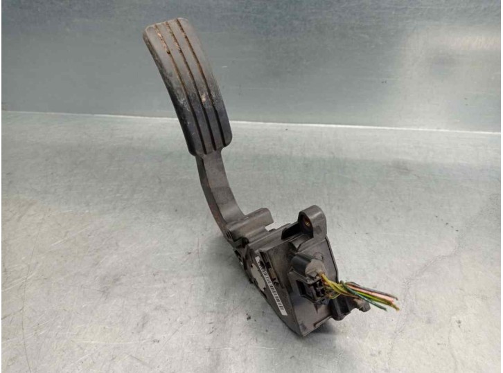 Recambio de potenciometro pedal para dacia dokker ambiance referencia OEM IAM 180108712R  
