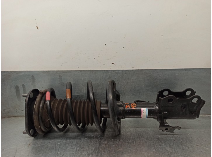 Recambio de amortiguador delantero derecho para lexus ct 200h referencia OEM IAM 4851076110  