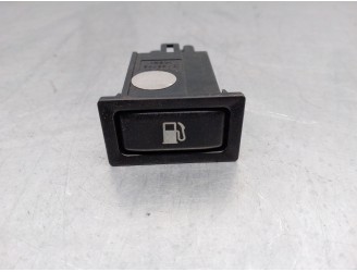 Recambio de boton apertura deposito para toyota avensis berlina (t25) 2.0 turbodiesel cat referencia OEM IAM 156795 