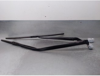 Recambio de brazo limpia delantero derecho para lexus ct 200h referencia OEM IAM 8522176030 EL PAR DER E IZQ 