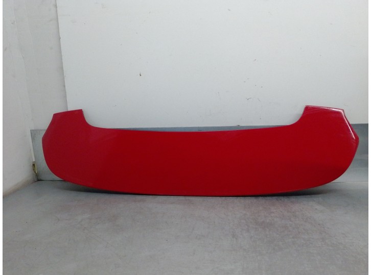 Recambio de aleron trasero para lexus ct 200h referencia OEM IAM 7689176020 ROJO 